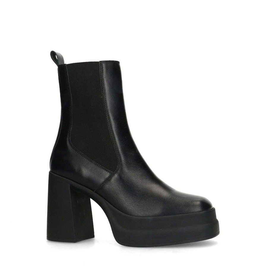 Sacha Leather Chelsea Boots With Platform - Black
